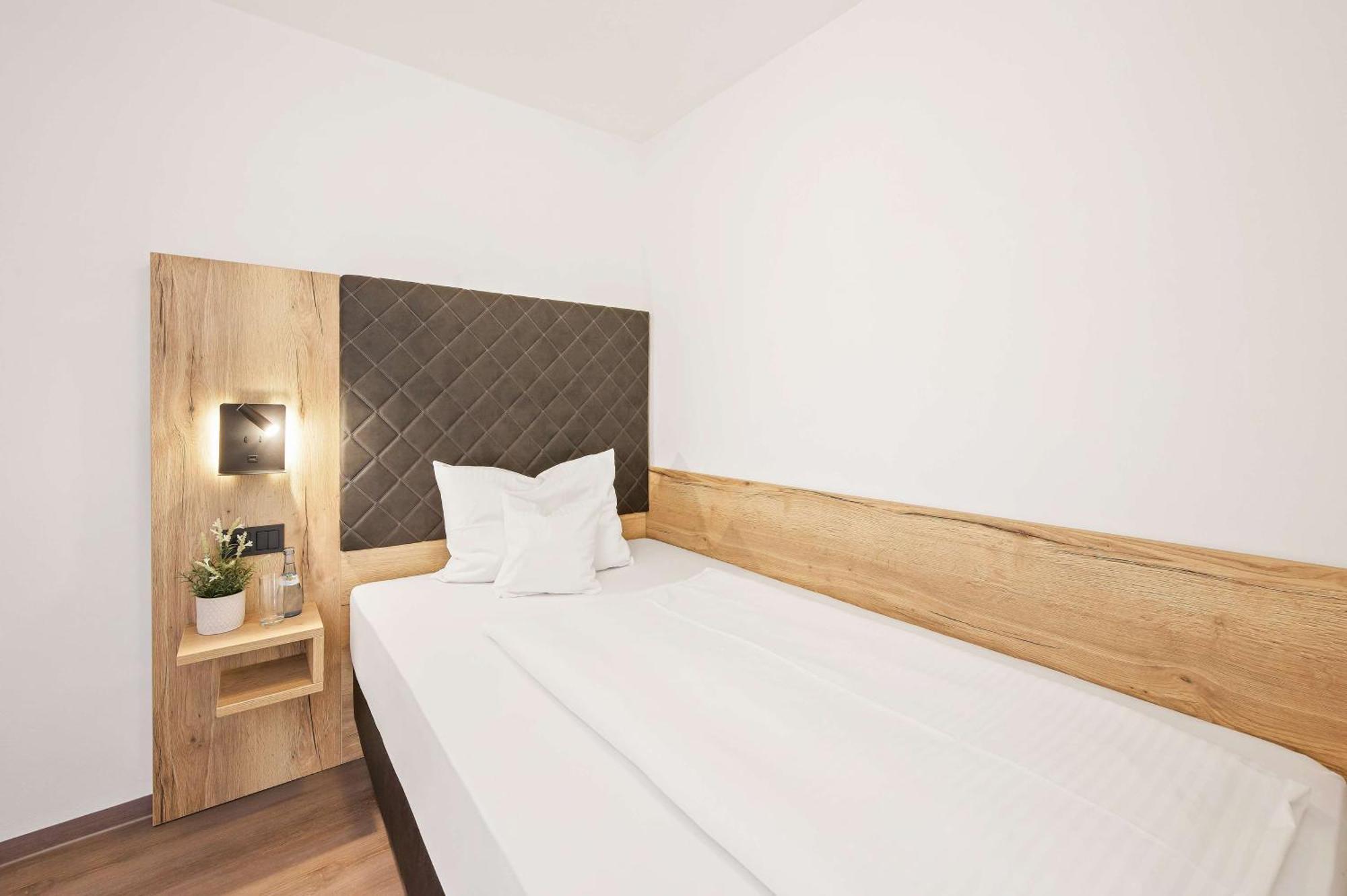 Best Western Hotel Favorit Ludwigsburg Buitenkant foto